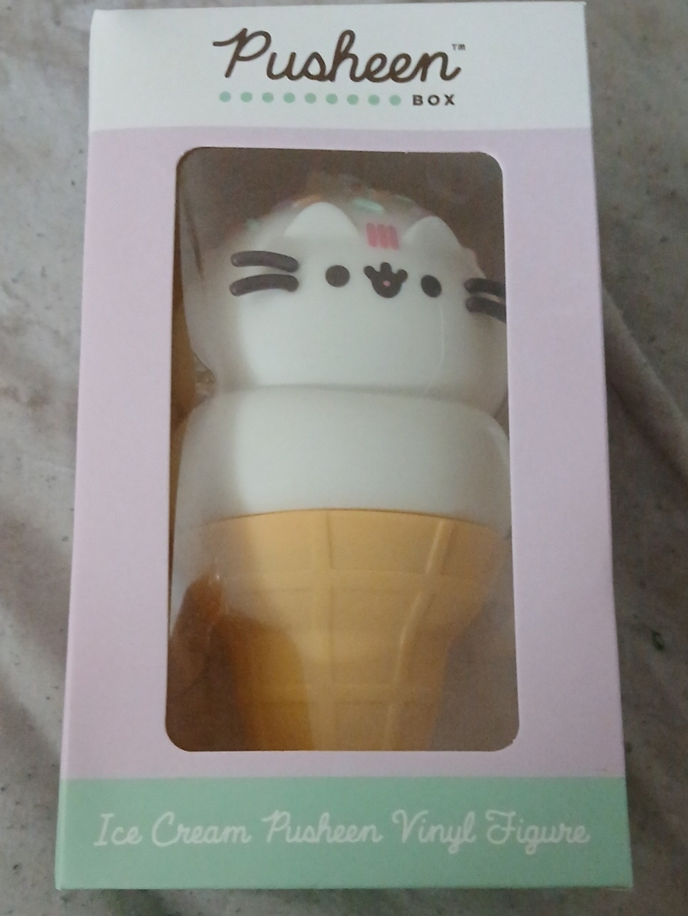 Pusheen Ice Cream Vinyl Figure